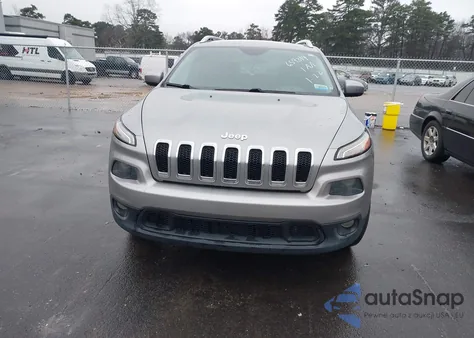 2015 Jeep Cherokee Latitude z USA, uszkodzony, nr VIN 1C4PJMCS9FW659314